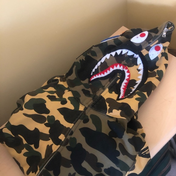 Bathing Ape Sweater - Picture 4 of 7